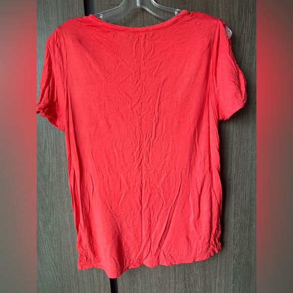 4 Large T-Shirts - Picture 10 of 11